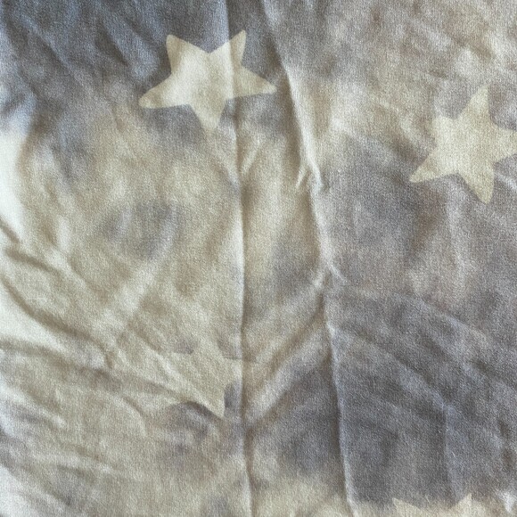 143 Story Star Print Tee Women's XL - Picture 6 of 7